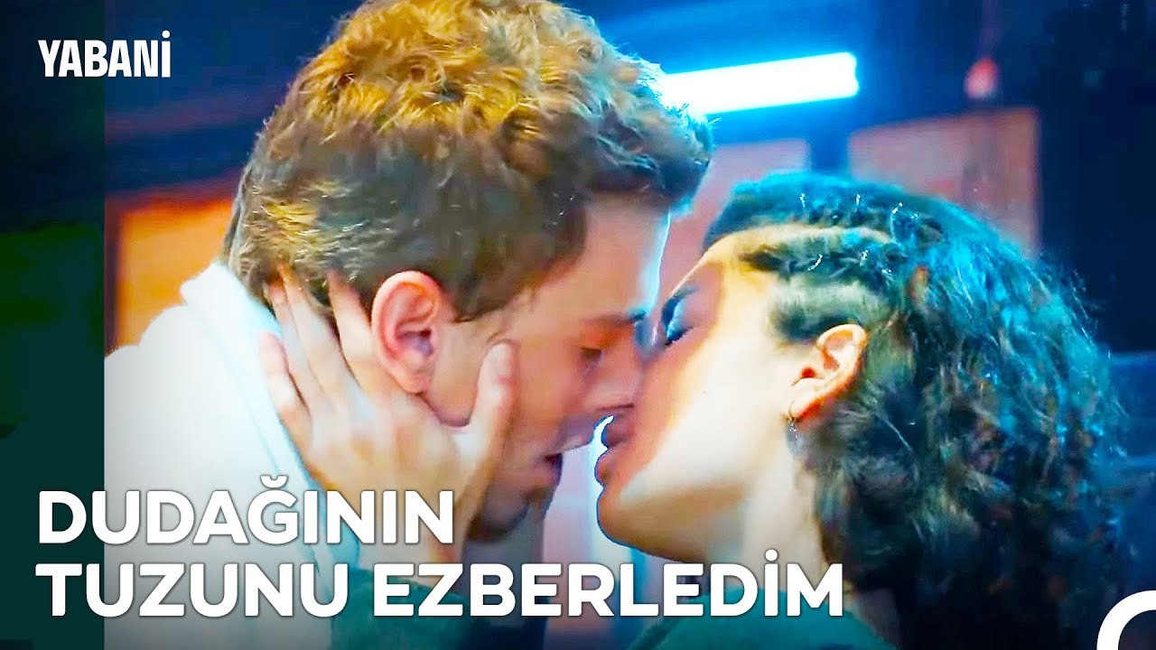 Alaz, Asi'nin Dudaklarına Doyuyor - Yabani