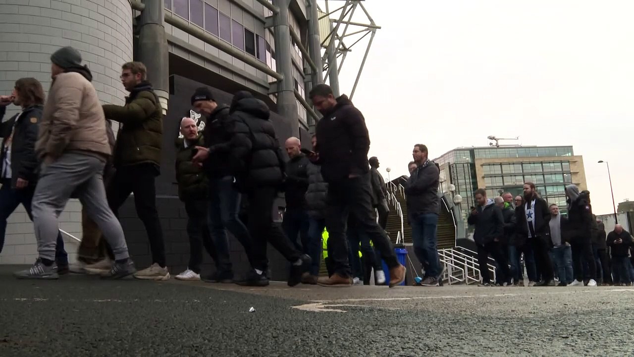 Newcastle United fans arrive at Sunderland
