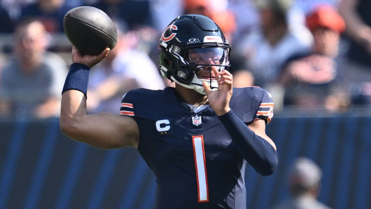 Justin Fields Over/Under Passing Yards: Bears vs. Packers