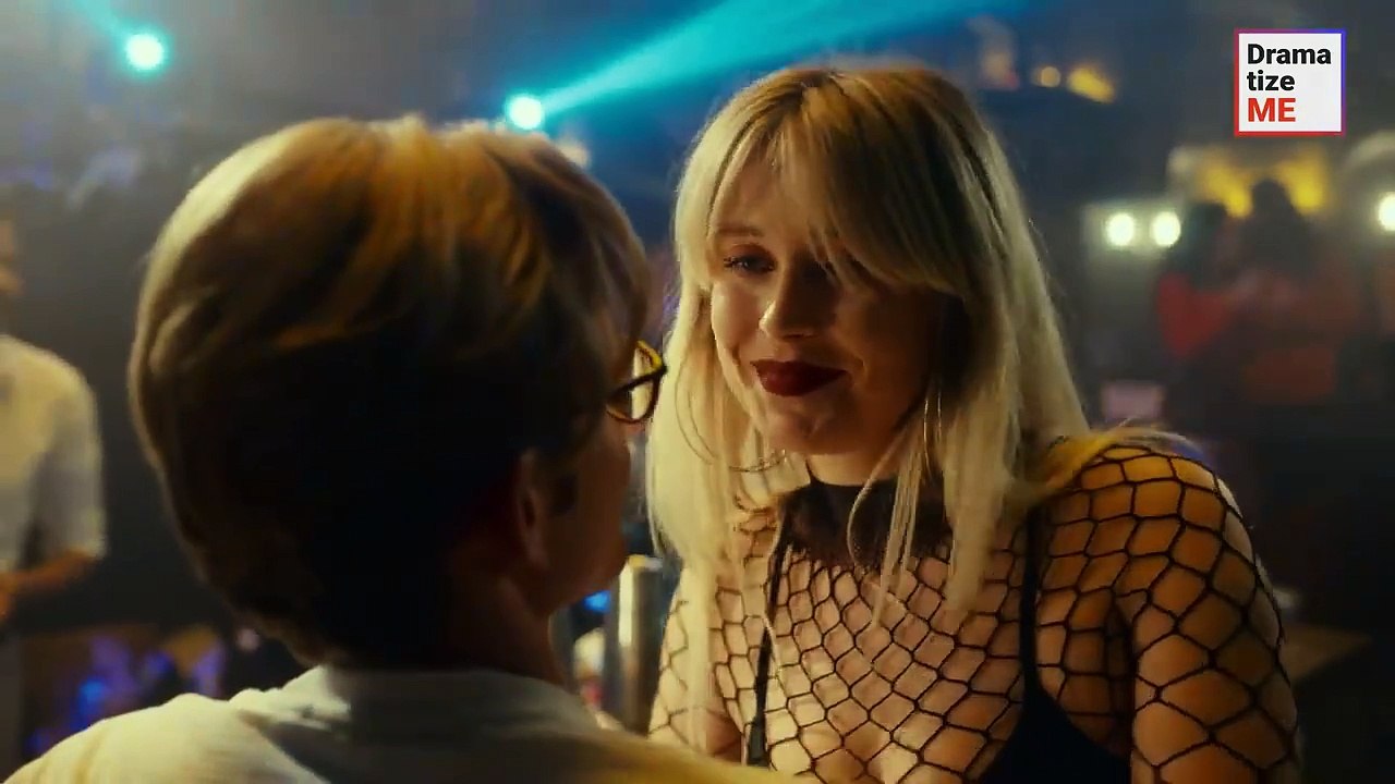 Swindler Girl Picked Up Shy Guy _ @DramatizeMe