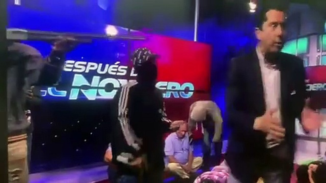 Violencia en Ecuador: tomaron un canal de televisión