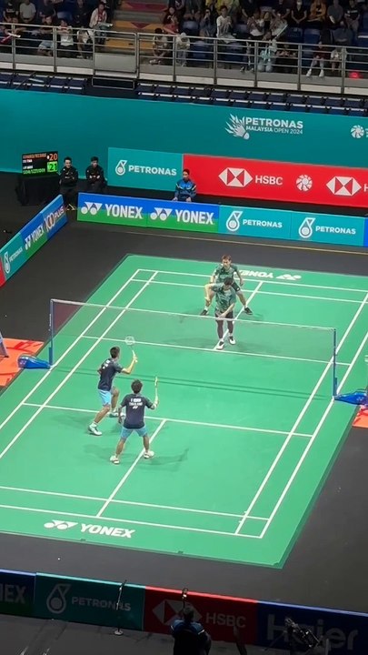 Sze Fei/Izzuddin hadiahkan kemenangan untuk wakil Malaysia di hari kedua Badminton Terbuka Malaysia