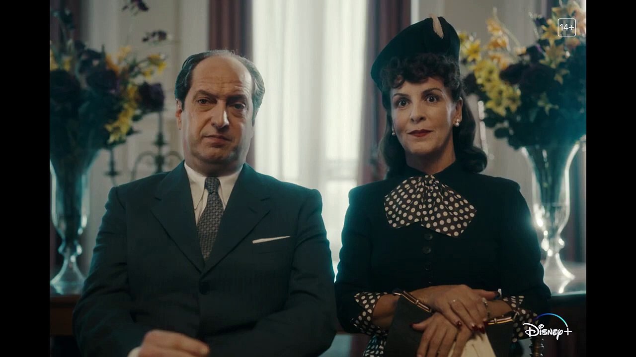 Cristóbal Balenciaga Tráiler