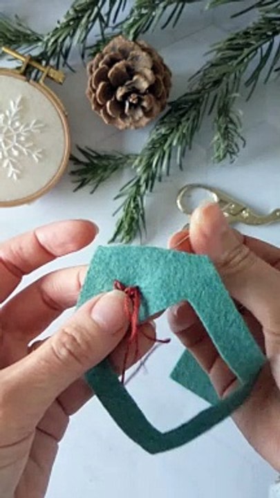Tutoriel DIY, étiquette prénom, motif de broderie à la main