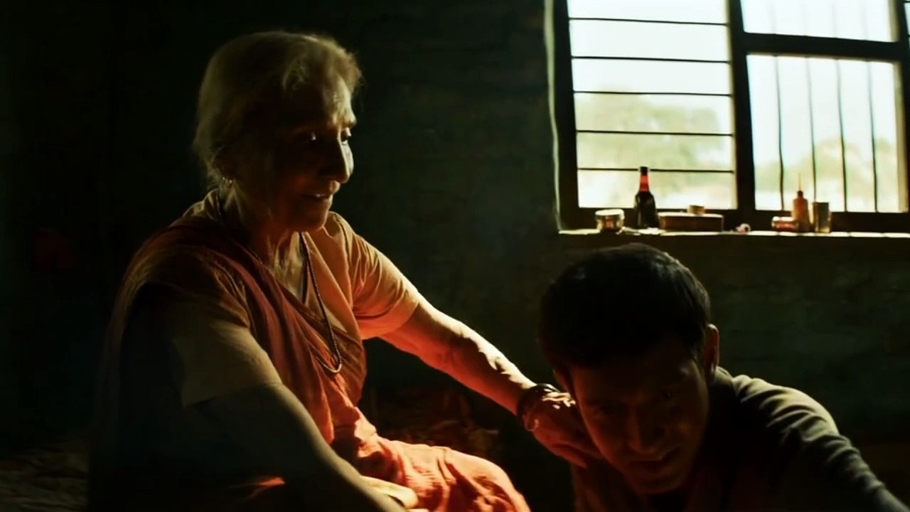 Heartwarming Movie About Grandma's Generosity ❤️