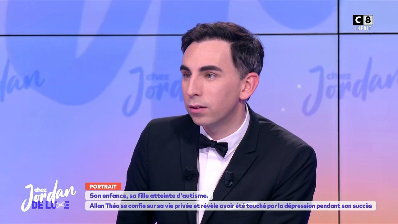 Allan Théo dans l'émission "Chez Jordan de Luxe", sur C8.