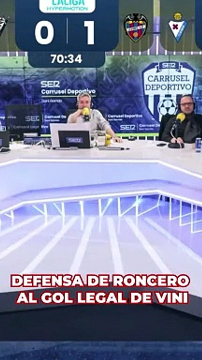 Roncero defiende que el gol de Vinicius es con el hombro