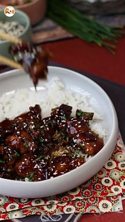 Pui teriyaki cu sosul japonez dulce și savuros pe care îl vei iubi!