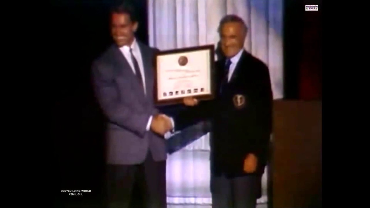 Ben Weider and Arnols Schwarzenegger Mr. Olympia 1986