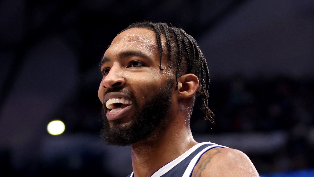 Dunk of the Night: Derrick Jones Jr.