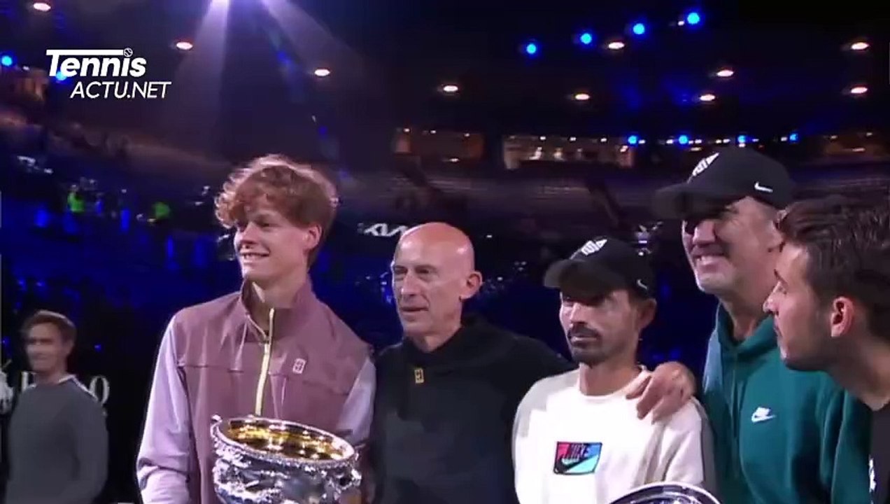 Open d'Australie 2024 - Simone Vagnozzi et Darren Cahill, les coaches de Jannik Sinner : "S'il faut parler des parents de Jannik Sinner..."