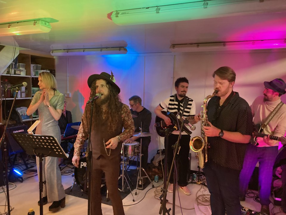 The Bakehouse Sessions - Frank and the Beans