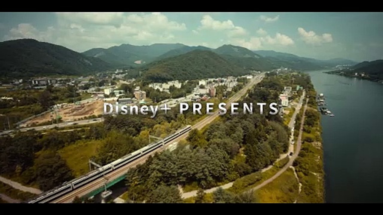 로얄로더ㅣ티저 예고편ㅣ디즈니+