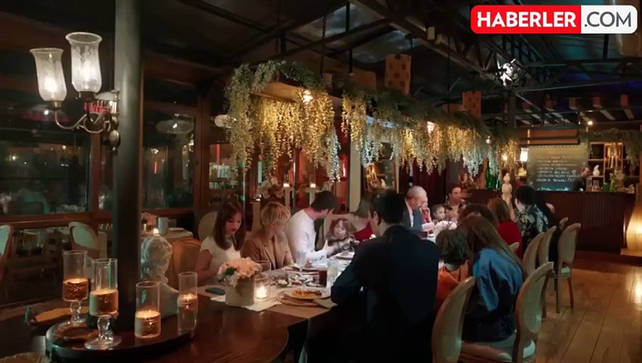 Aile dizisi final yaptı! Serenay Sarıkaya ve Kıvanç Tatlıtuğ'un vedası duygulandırdı