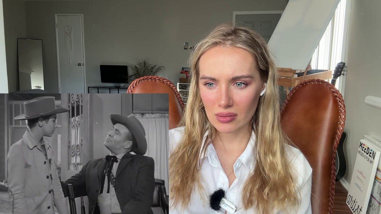 Russian Girl First Time Watching The Rifleman-The Wrong Man!!!