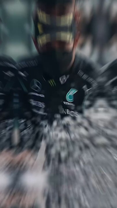 Lewis Hamilton sui signe chez Ferrari !!