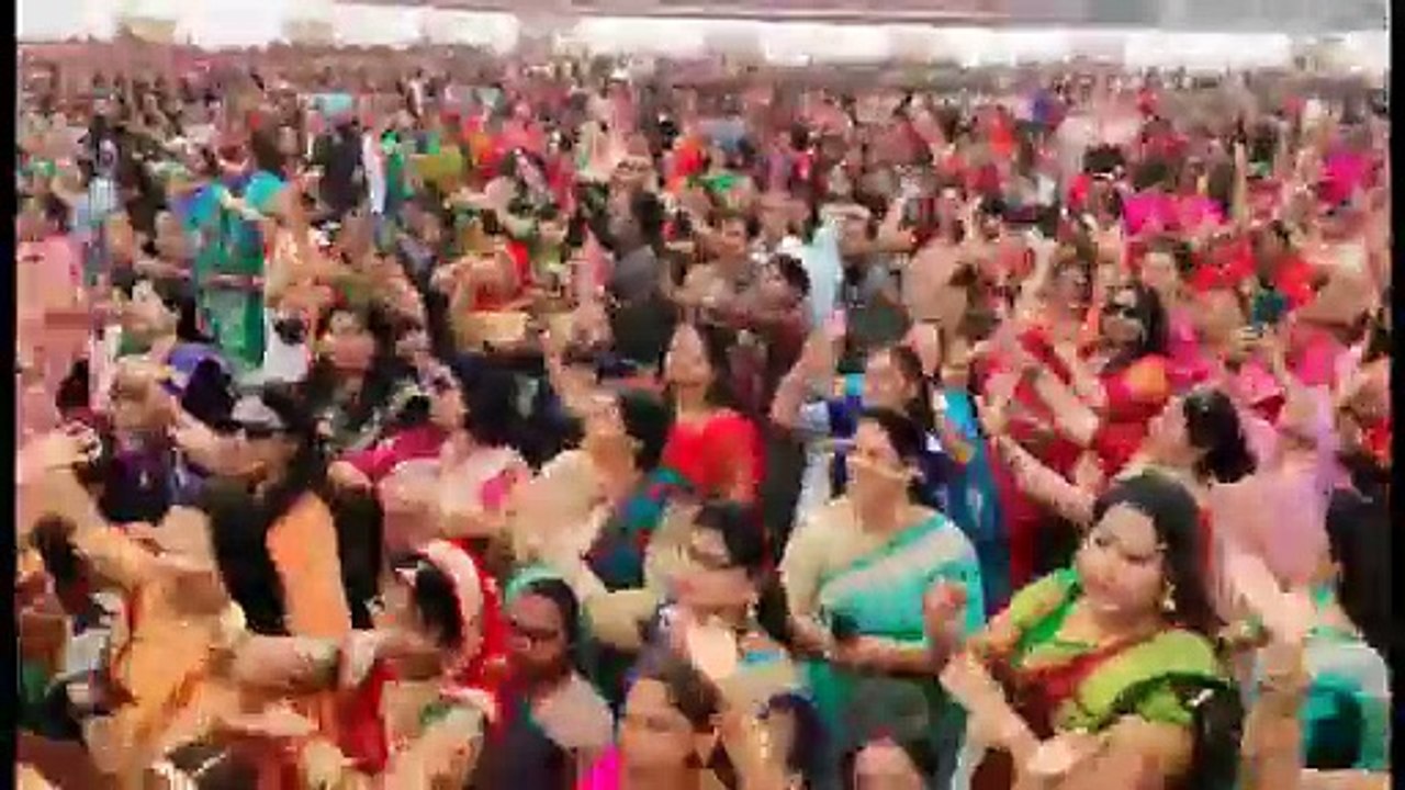 ‘वन भारत वन साड़ी वाॅकथोन’ में दिखी नारी श​क्ति की झलक