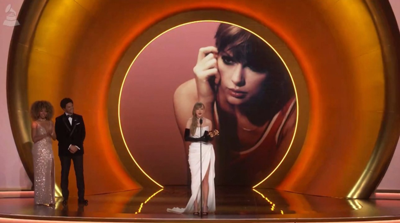 Taylor Swift gana con 'Midnights' su cuarto grammy a albúm del año