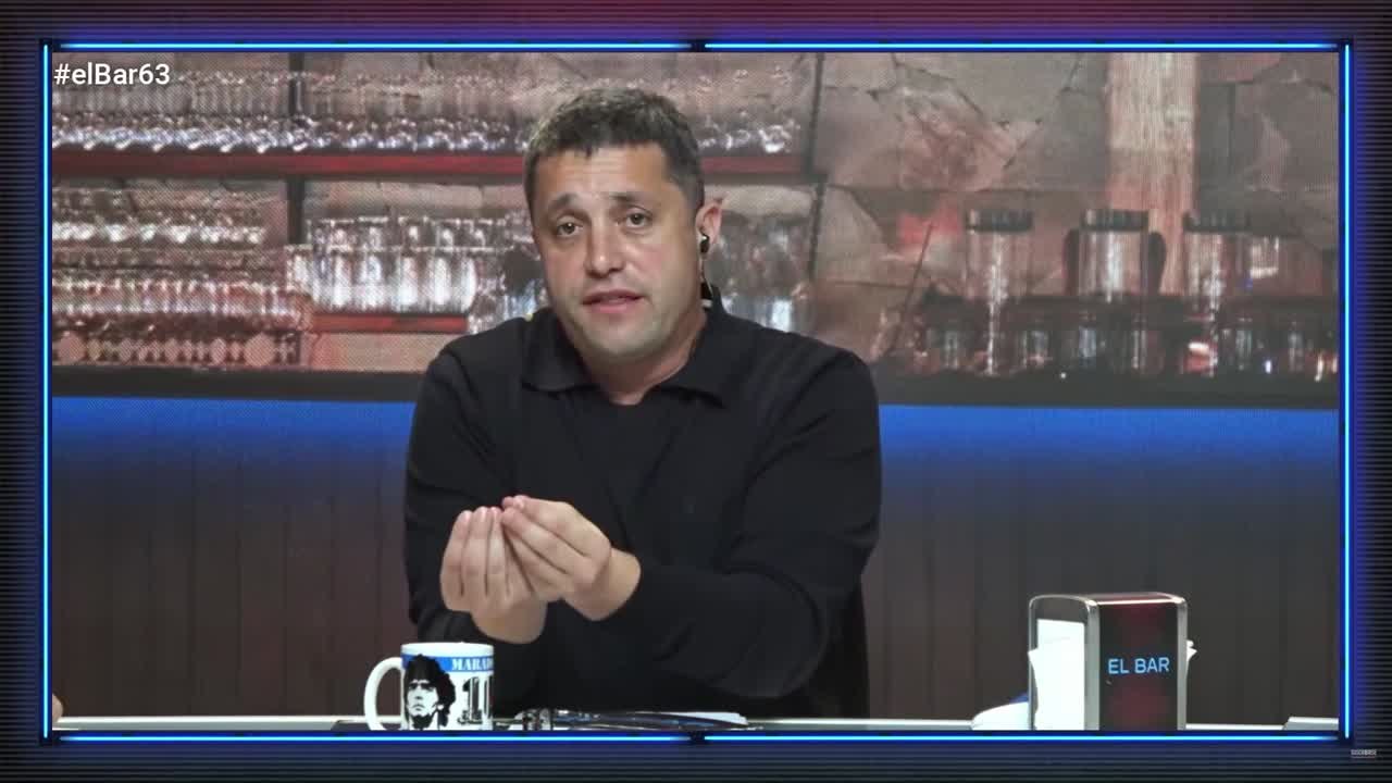 El problema del Barça para convencer a nuevos fichajes y un nuevo entredaor