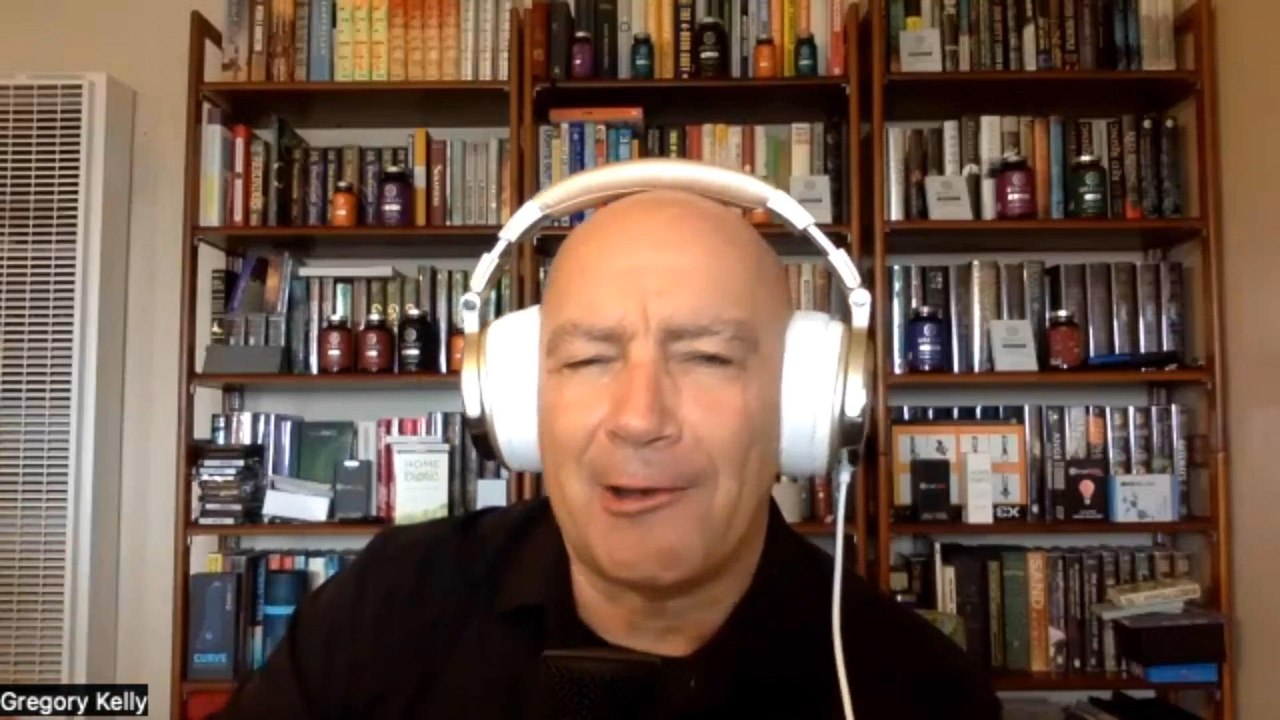 Upgrade Your Brain: How Nootropics Can Boost Focus and Productivity