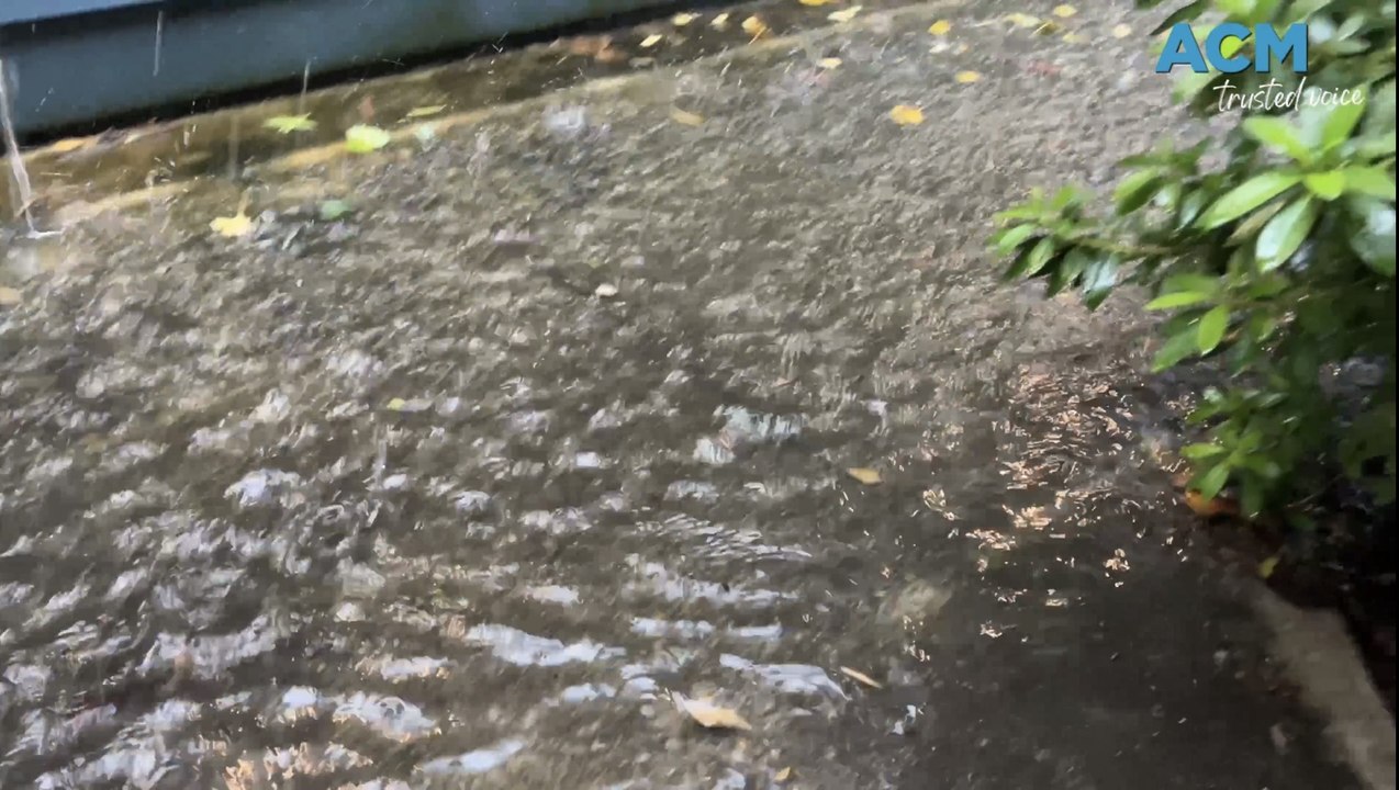 Severe thunderstorm lashes the Blue Mountains