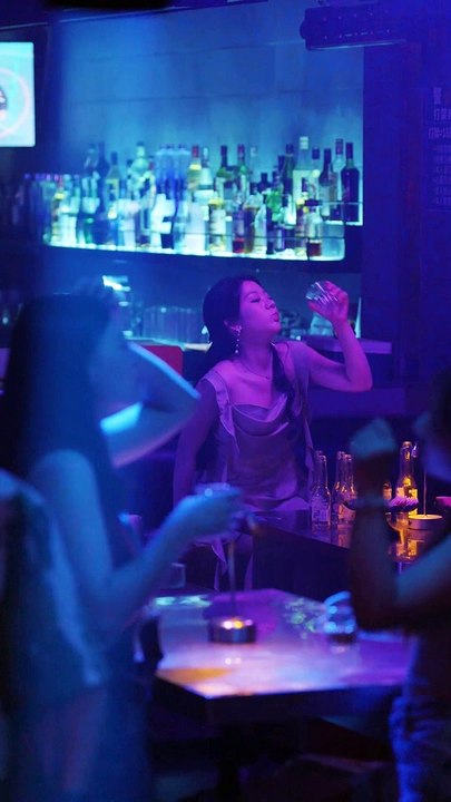 【ENGSUB】 Love Me So 原来他很爱我