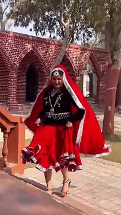 सपना चौधरी ने नए गाने पर जमकर लगाए ठुमके, ताबड़तोड़ मिल रहे व्यूज