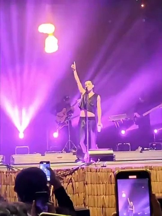 "El mundo se divide entre los traidores y los fieles": Trueno fulminó a Peso Pluma antes de cantar Mamichula