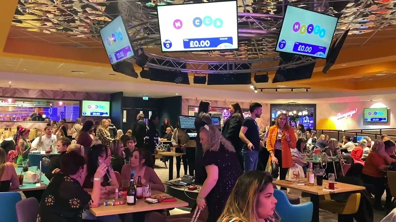 RuPaul's Drag Race UK queens stun fans during Mecca Luton performance