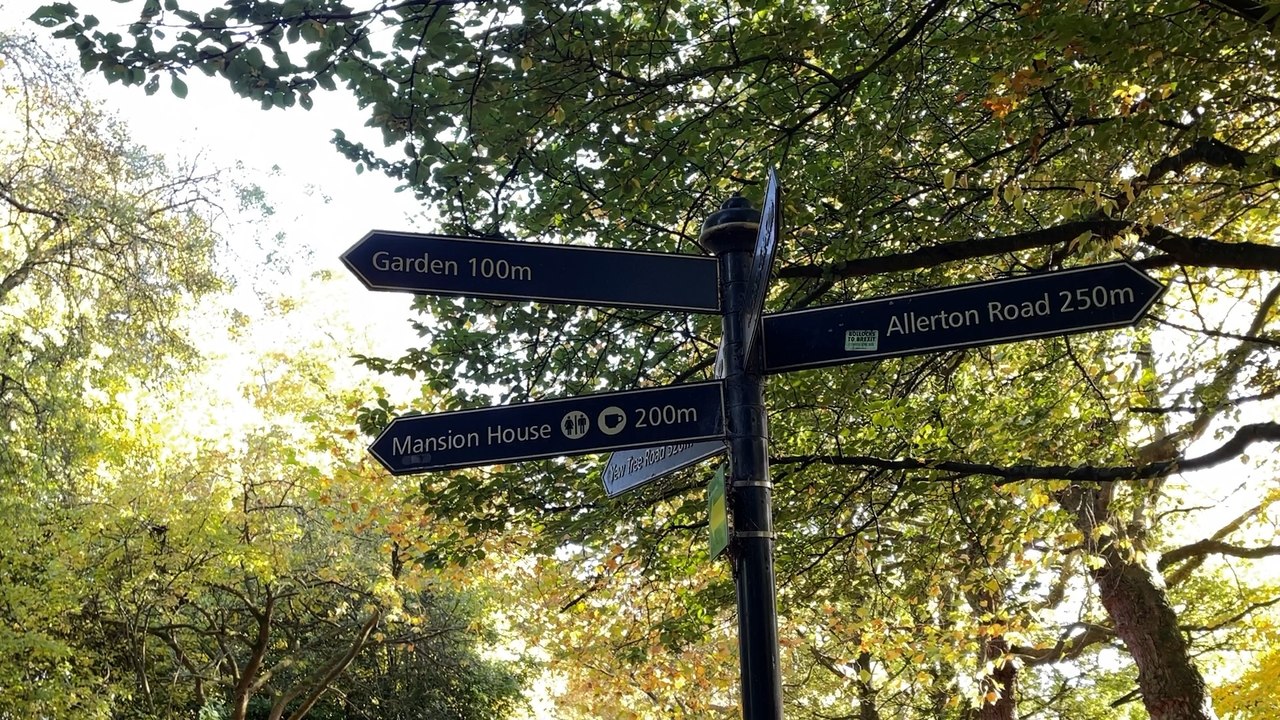 I take a walk around the wealthiest area in Liverpool