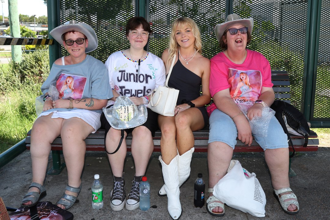 Newcastle Swifties go to Sydney for the Eras tour.