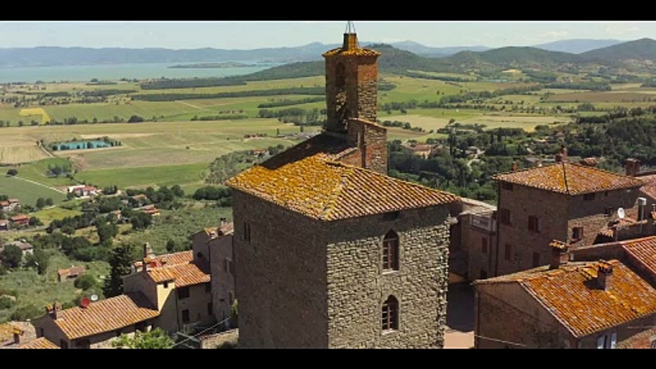 Signora Volpe Trailer OV