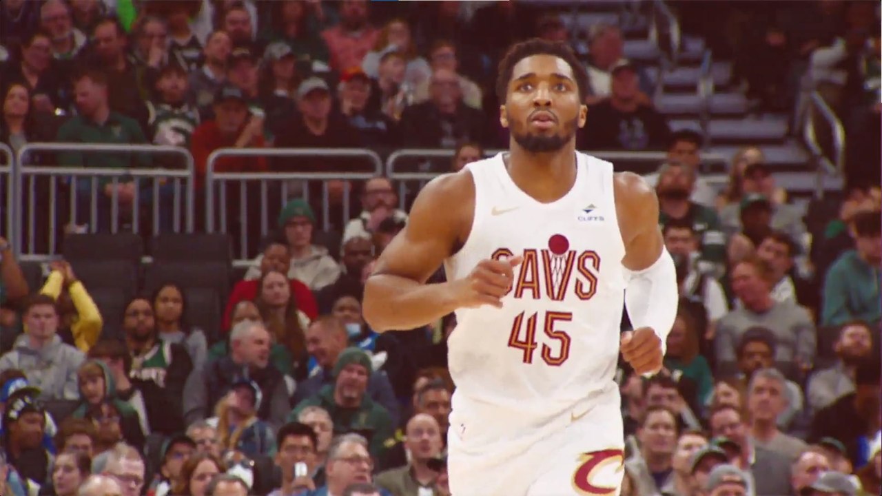 Donovan Mitchell season highlight sizzle