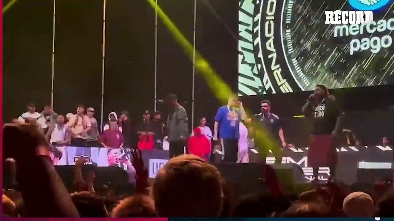 ¡Mala actuación del público mexicano! | Reacción del público a la Semifinal Larrix vs Chuty FMS Internacional