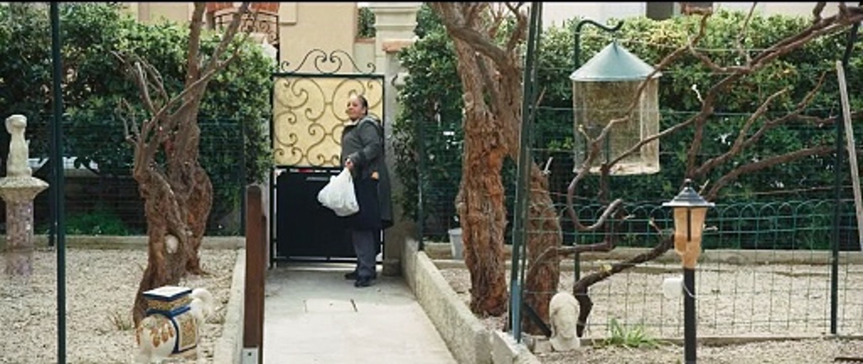 Bonne Mère (2021) - Bande annonce