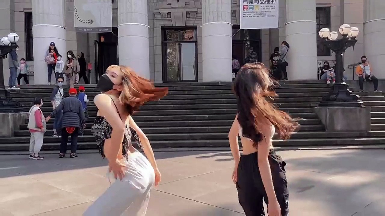 [KPOP DANCE IN PUBLIC] Chungha(청하)_Taki Taki Dance Cover by CHOOLIC from Taiwan