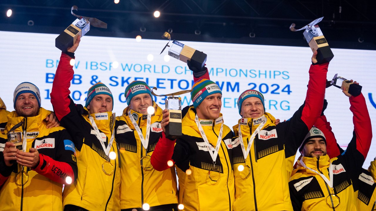 "Um unser Leben gepresst am Start": WM-Dreifacherfolg in der Königsklasse Viererbob