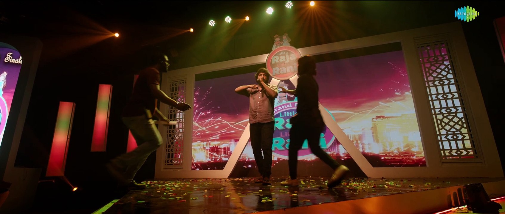 Hot Spot - Official Trailer | Kalaiyarasan, Sandy, Adithya B, Ammu Abhirami,Gouri Kishan | Vignesh K