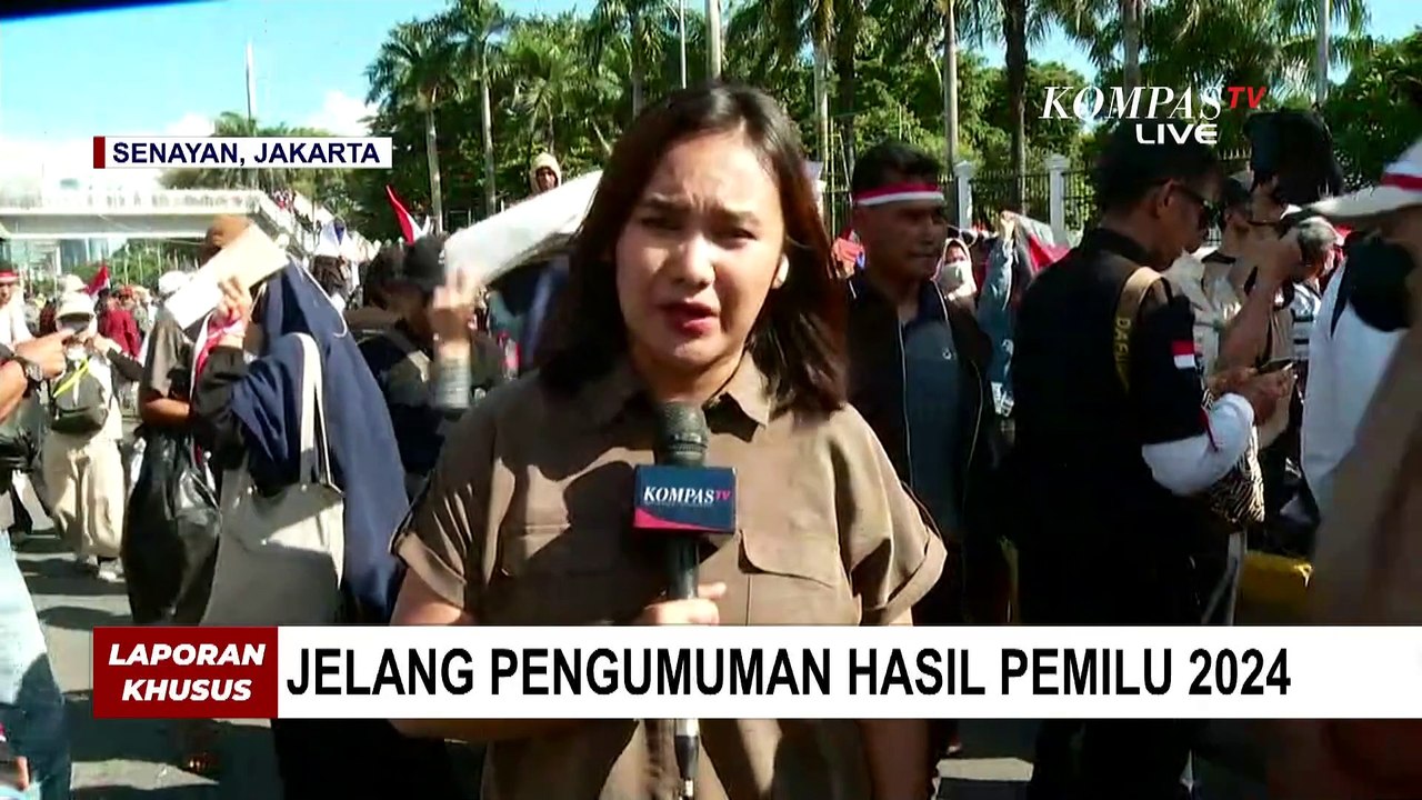 Massa Gelar Aksi di Depan Gedung DPR, Serukan Tuntutan Hak Angket dan Minta Jokowi Mundur