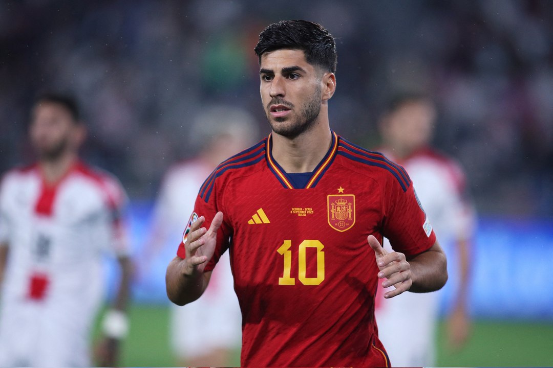 Raya asegura que Yamal y Cubarsí están "tocados por una varita"