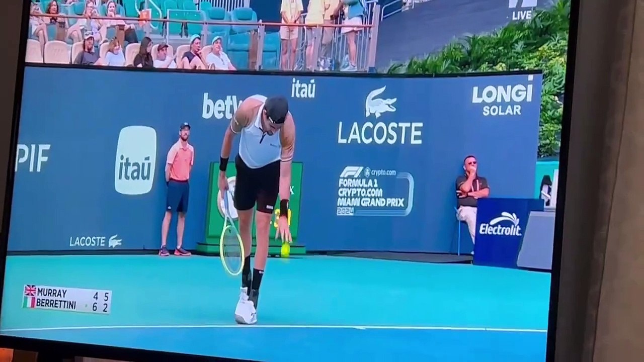 Malore in campo per Berrettini