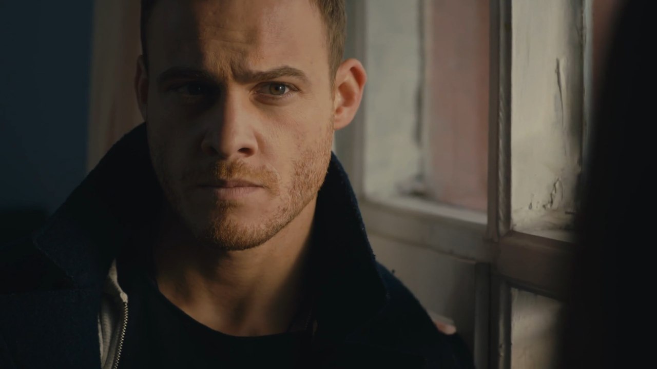 En El Corazón De La Ciudad Capitulo 34 (Audio Español) - Bu Şehir Arkandan Gelecek