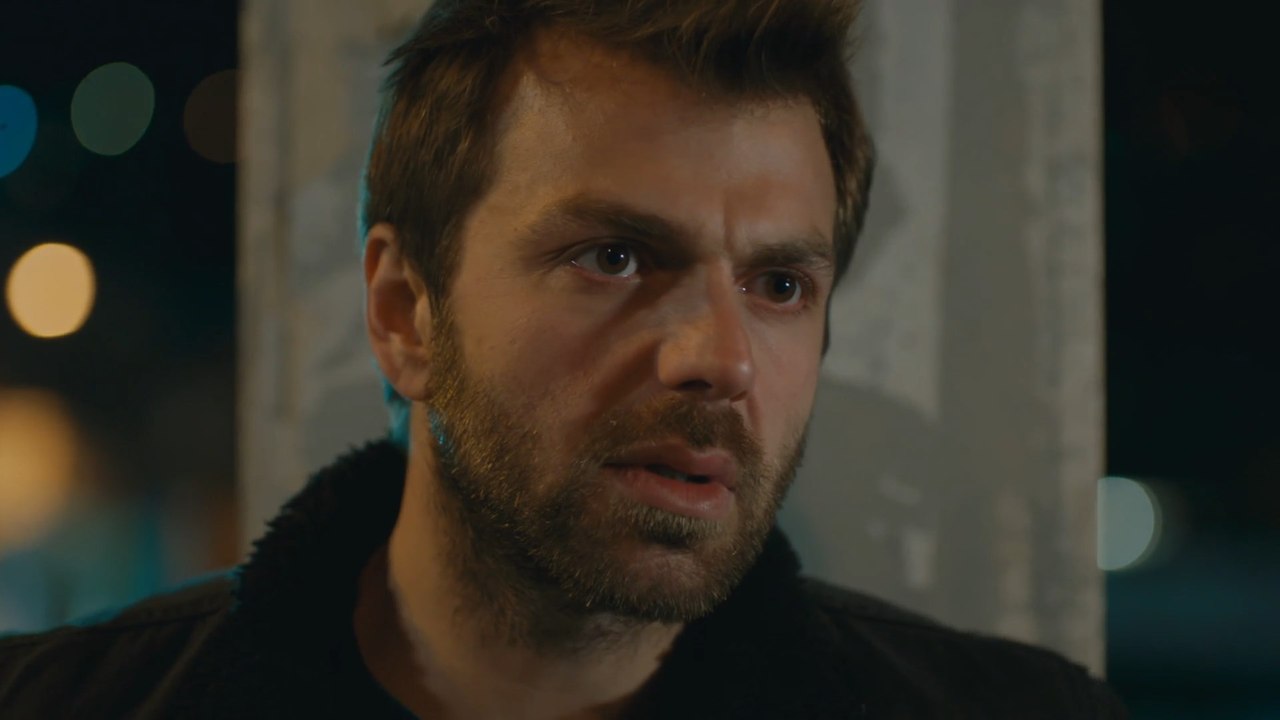 En El Corazón De La Ciudad Capitulo 46 (Audio Español) - Bu Şehir Arkandan Gelecek