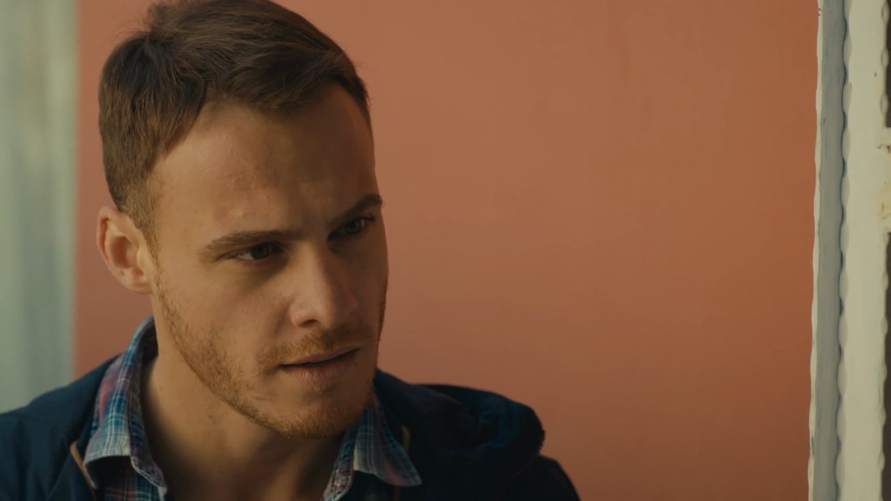 En El Corazón De La Ciudad Capitulo 48 (Audio Español) - Bu Şehir Arkandan Gelecek