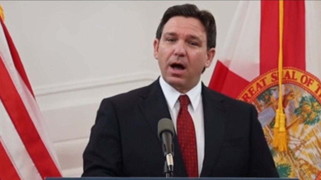 Ron DeSantis Legalizes Social Media Ban for Children