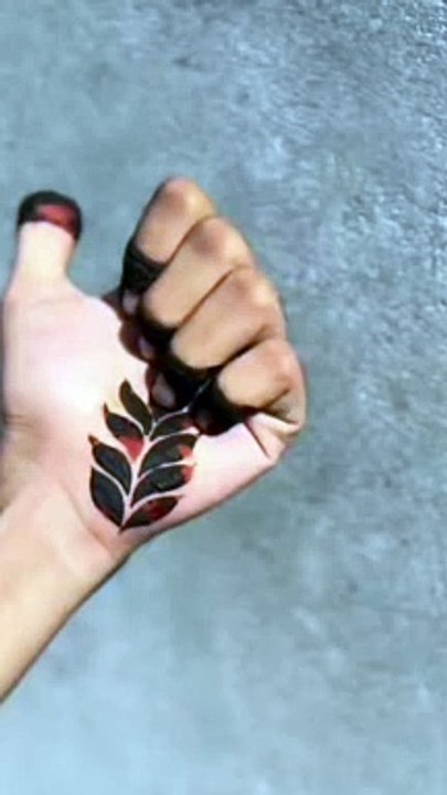 Explore simple and easy mehndi designs