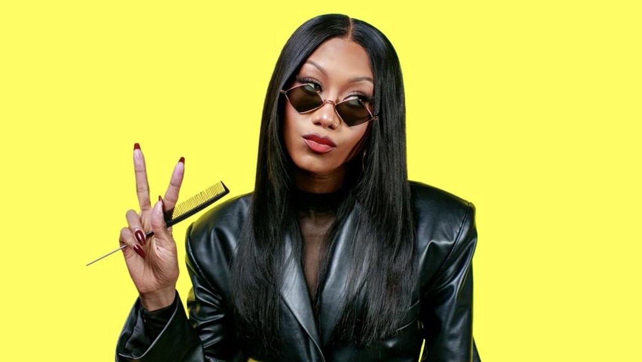 Muni Long "Made For Me" Official Lyrics & Meaning | Genius Verified