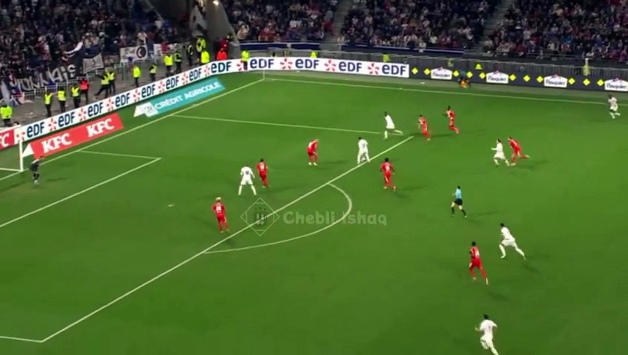 Said Benrahma passeur décisif