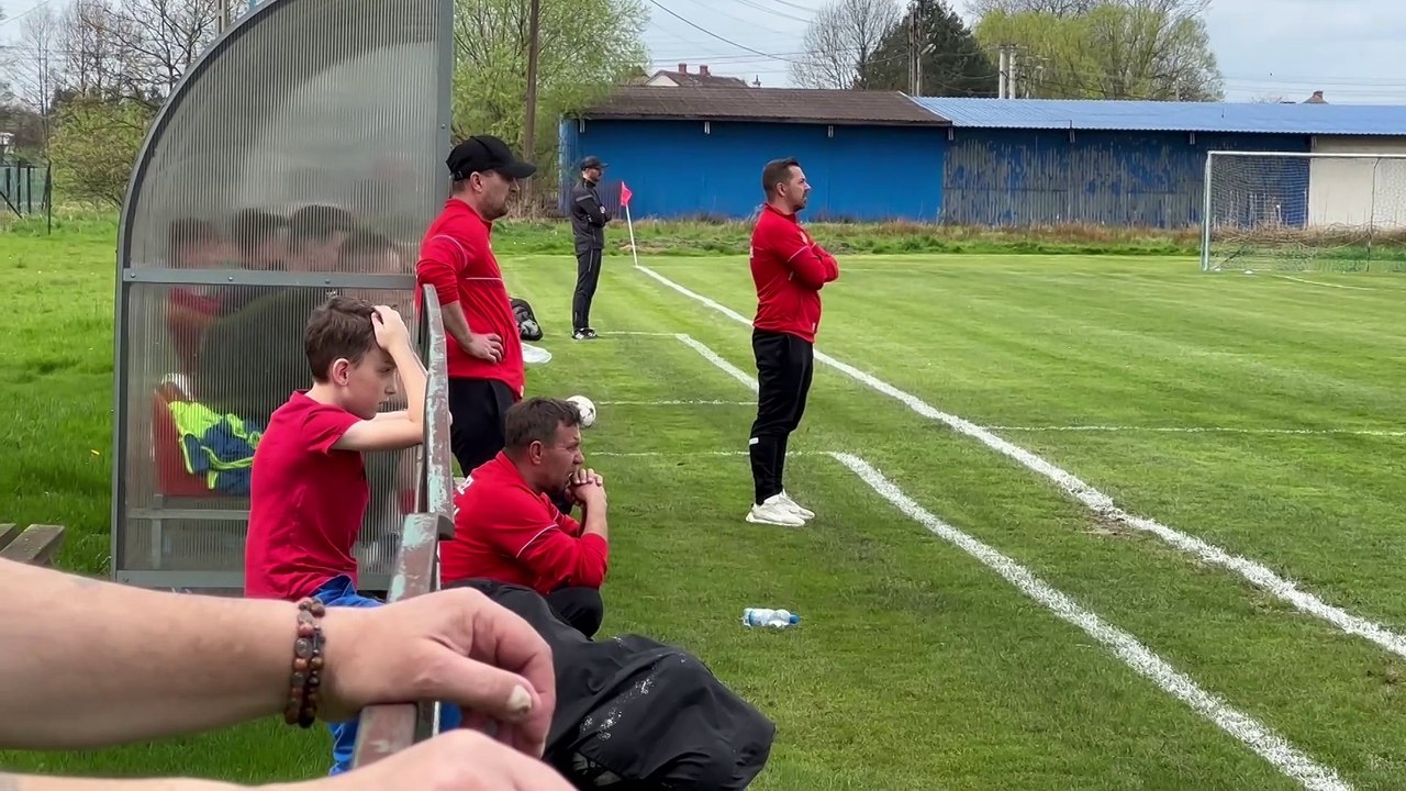 Ryczow - mecz piłki nożnej Orzeł Ryczów - MKS Trzebinia