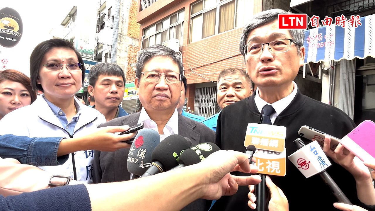 楊長鎮、楊文科、徐欣瑩齊赴芎林嗑粄條 提振消費者信心
